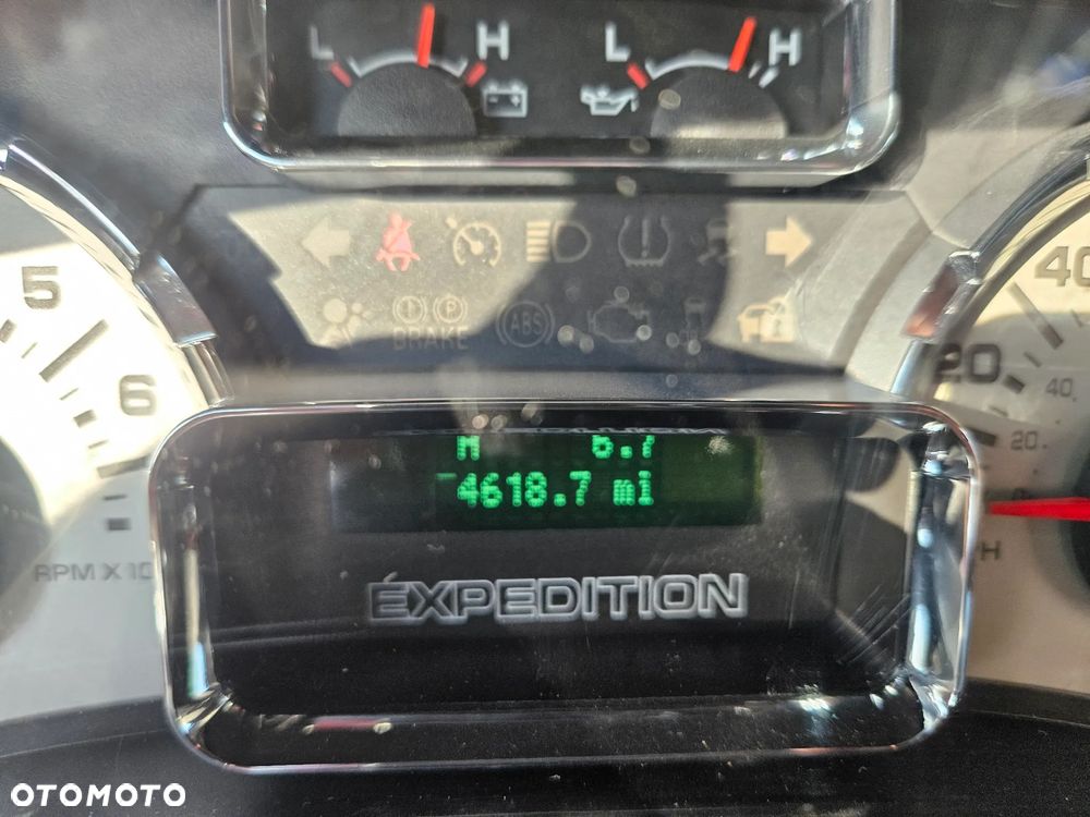Ford Expedition 5.4 XLT 4WD - 13