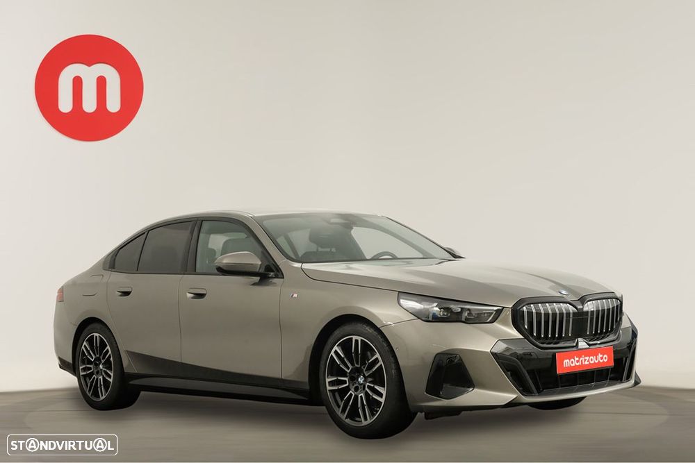 BMW 520 d Pack Desportivo M - 1