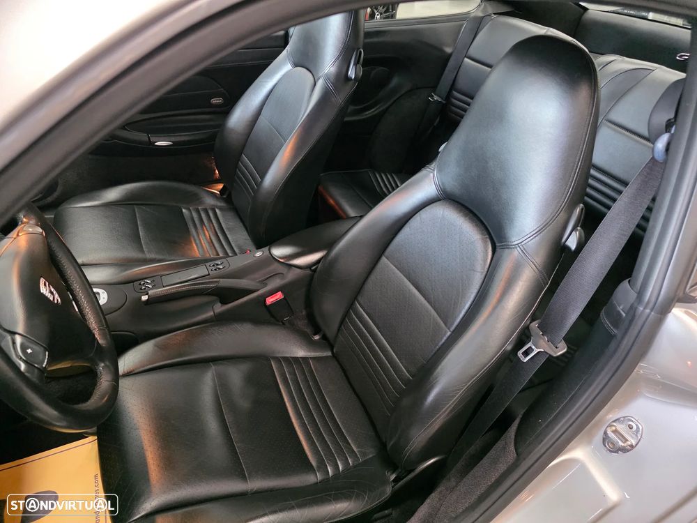 Porsche 911 (996) - 12