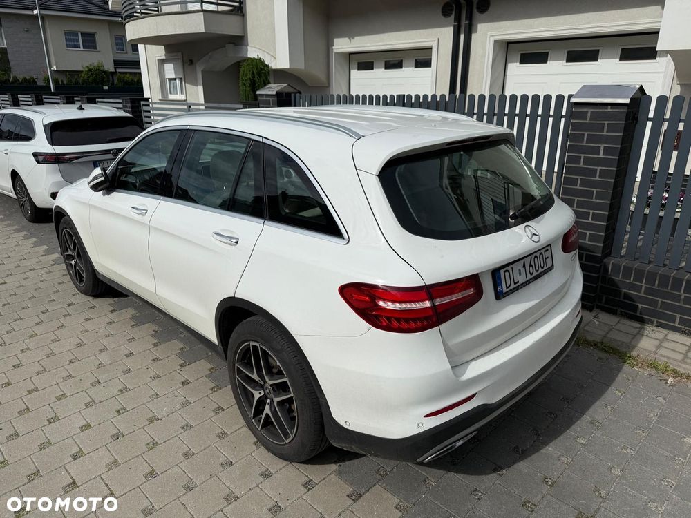 Mercedes-Benz GLC - 8