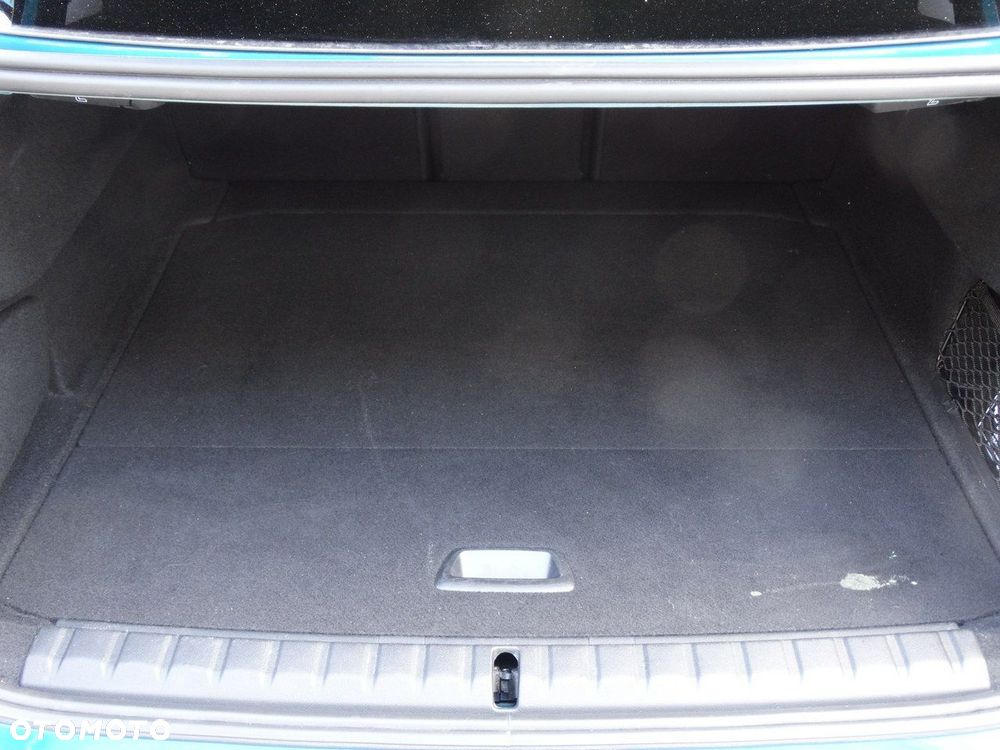 BMW Seria 2 218i M Sport - 9