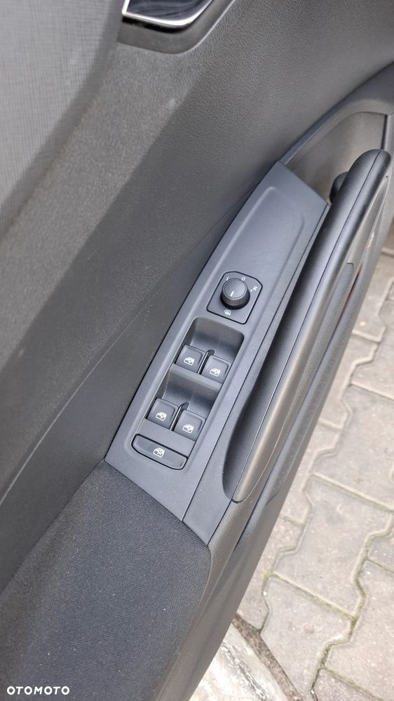 Skoda Fabia 1.0 TSI Cool Edition - 17