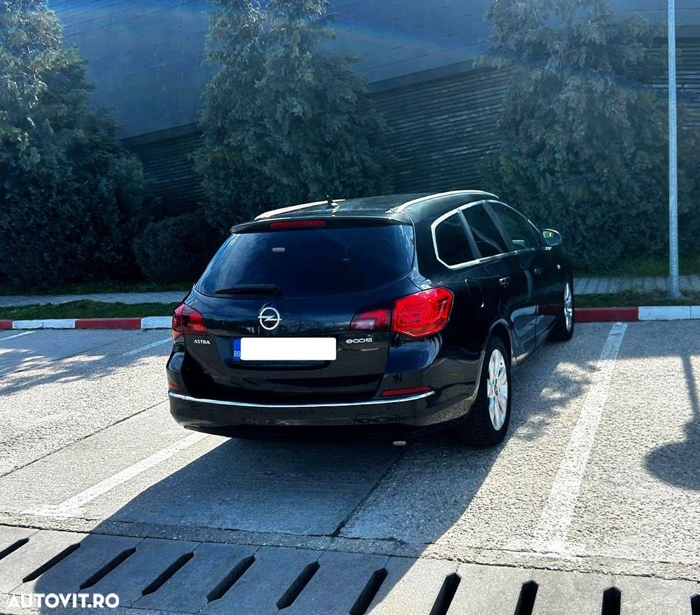Opel Astra 1.7 CDTI Cosmo - 12