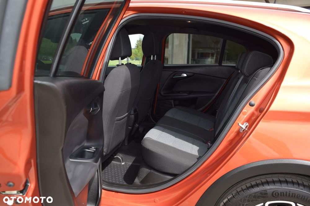 Fiat Tipo 1.6 MultiJet Cross - 27