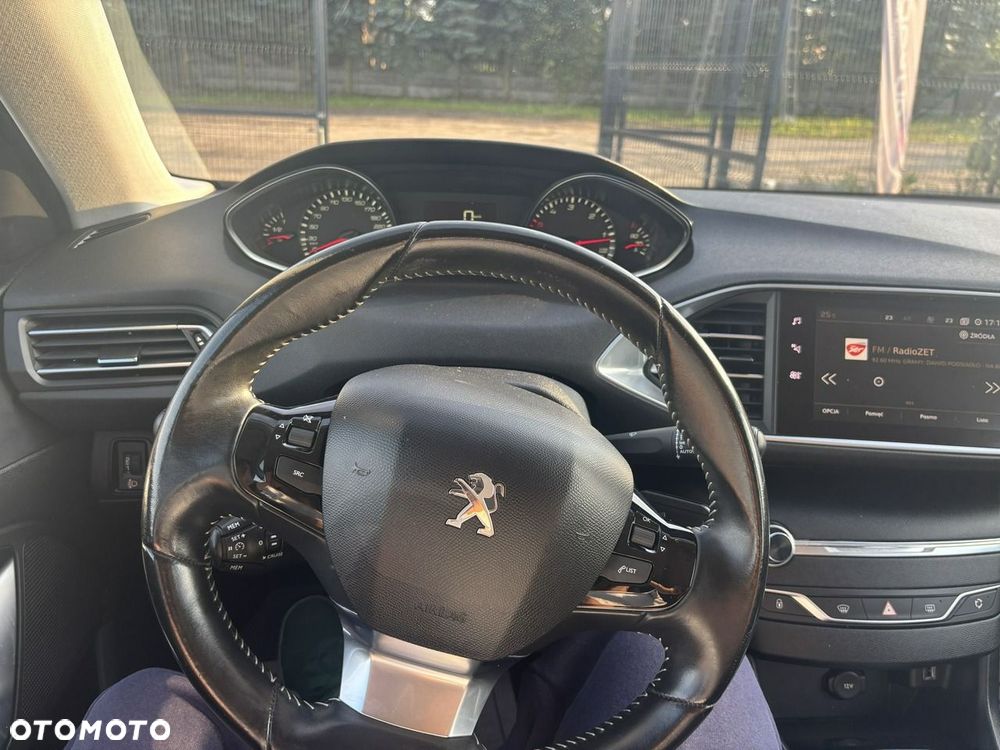 Peugeot 308 BlueHDi 120 Stop & Start Active - 24
