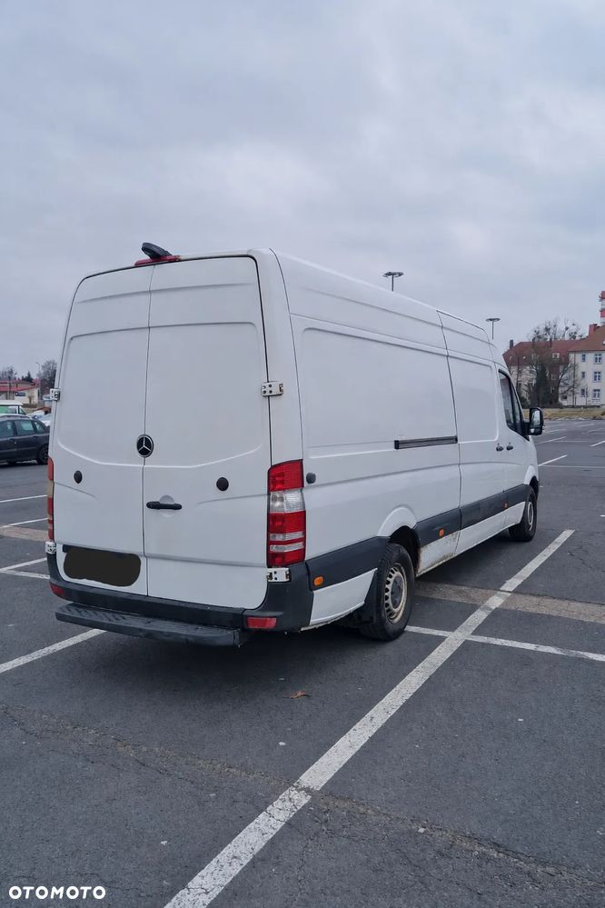 Mercedes-Benz Sprinter - 3