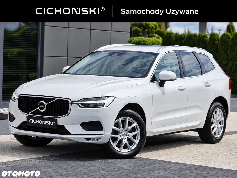 Volvo XC 60 T4 Momentum Pro - 1
