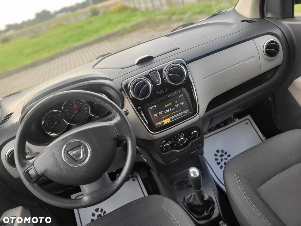 Dacia Lodgy 1.6 MPI 85 Laureate - 22