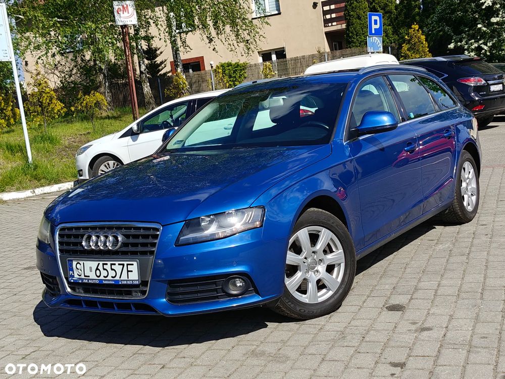 Audi A4 Avant 2.0 TFSI Attraction - 2