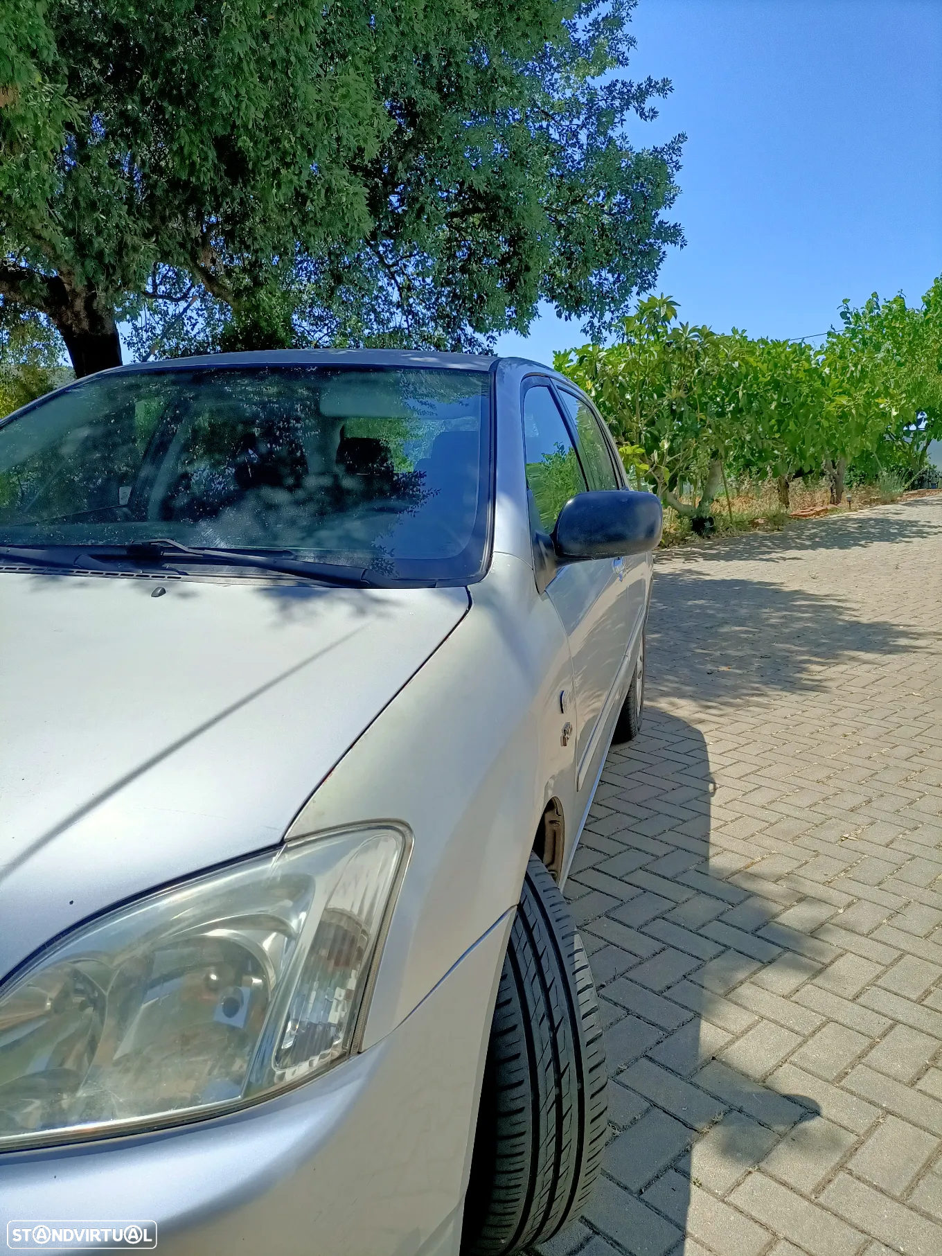 Toyota Corolla 2.0 D-4D Sol - 6