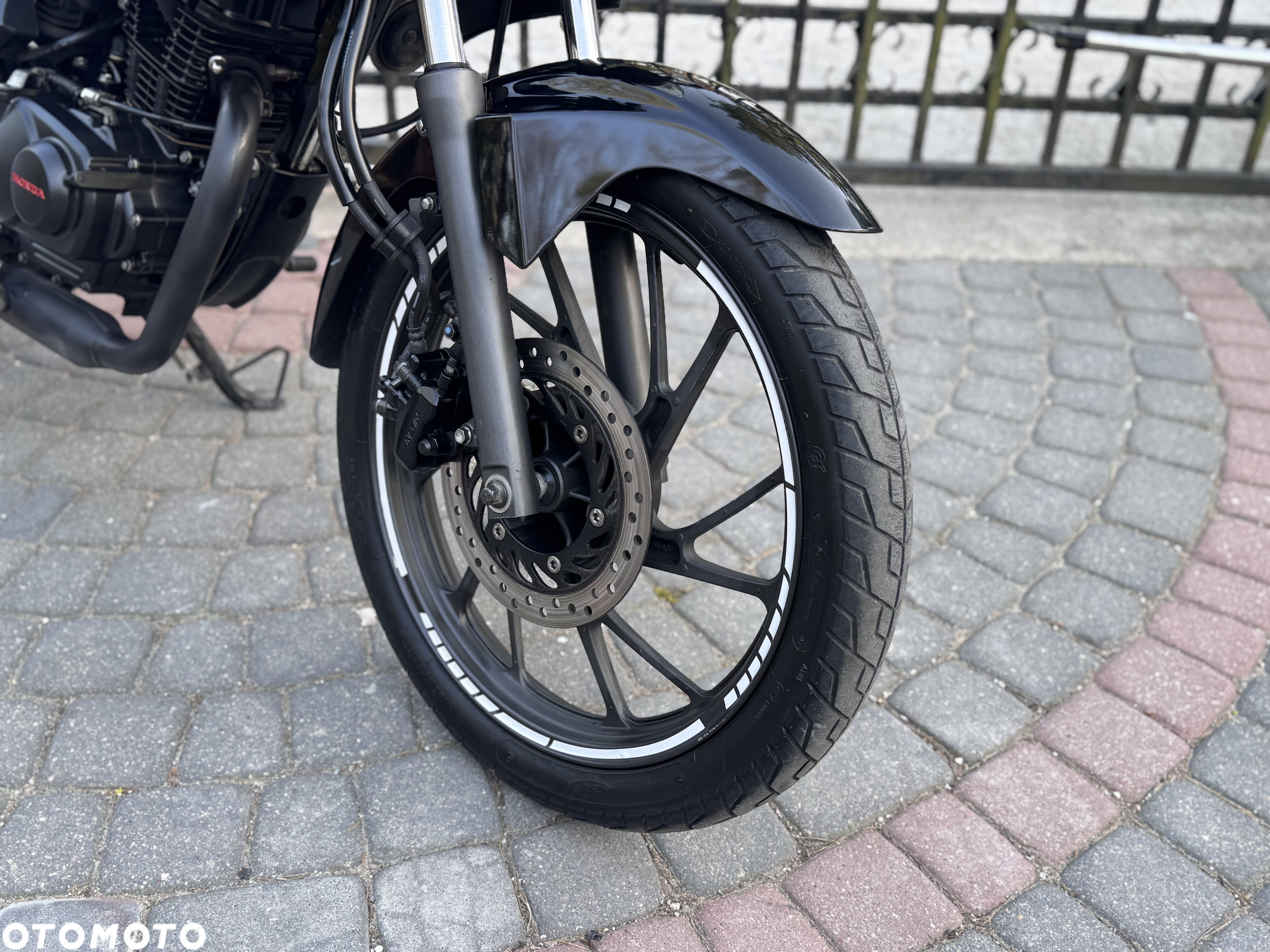 Honda CB - 22