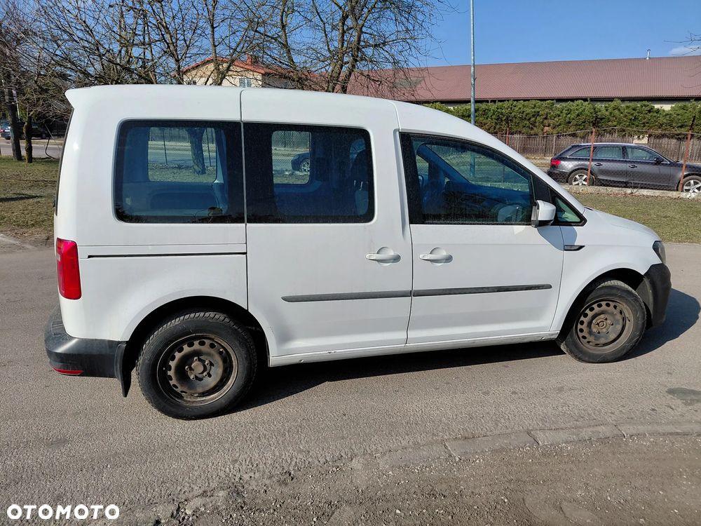 Volkswagen Caddy 2.0 TDI Comfortline - 8