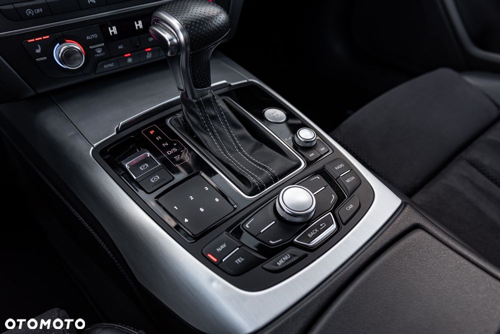 Audi A6 Avant 3.0 TFSI quattro S tronic - 33