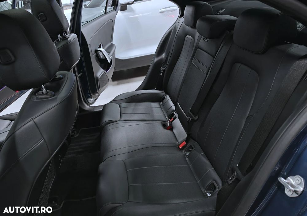 Mercedes-Benz A 250 e 8G-DCT - 19