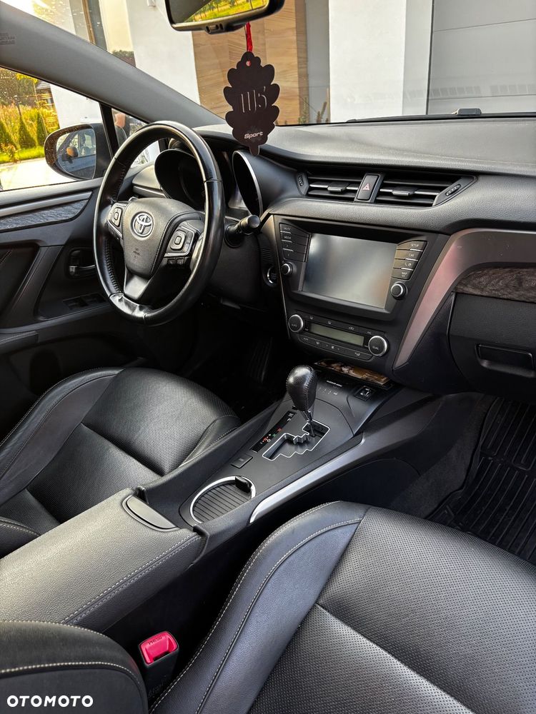 Toyota Avensis 2.0 Prestige MS - 8