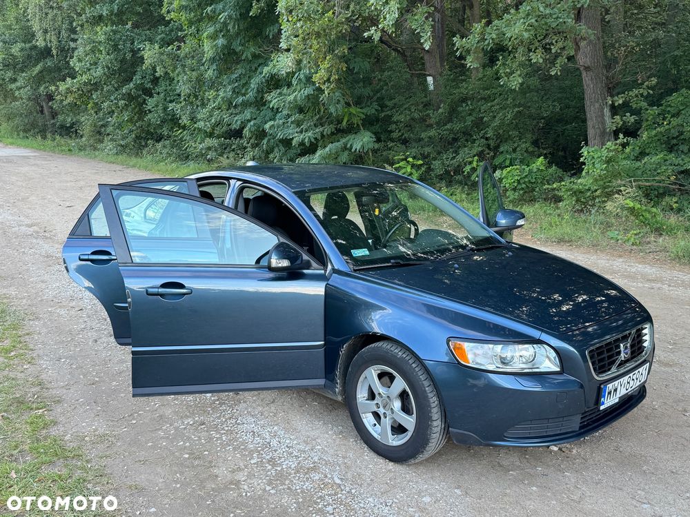 Volvo S40 1.6 - 15