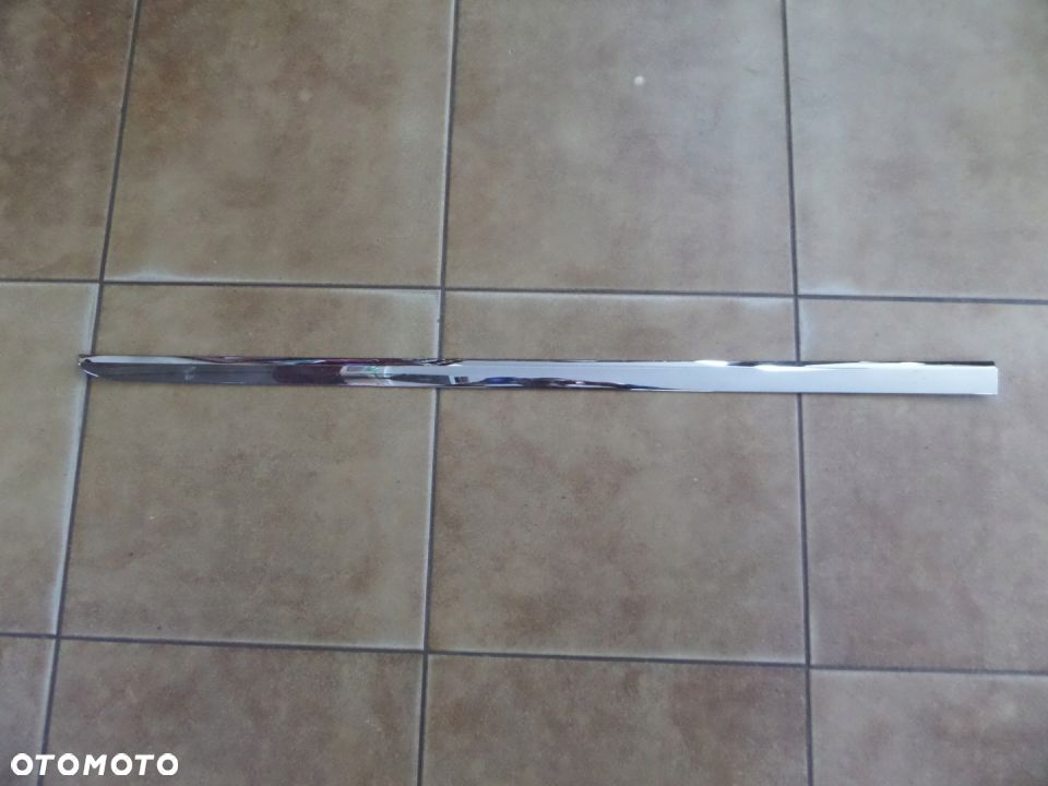 9121 LISTWA DRZWI LEWY PRZÓD SANTA FE III 15- - 1