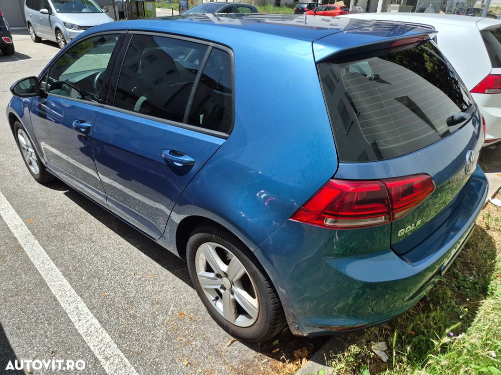Volkswagen Golf - 4