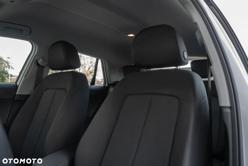 Audi Q2 30 TFSI - 15