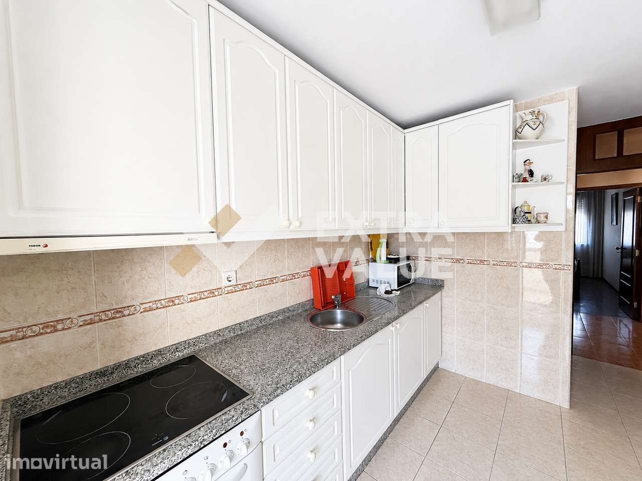 Apartamento T2 Venda em Cedofeita, Santo Ildefonso, Sé, Miragaia, São - Grande imagem: 2/25