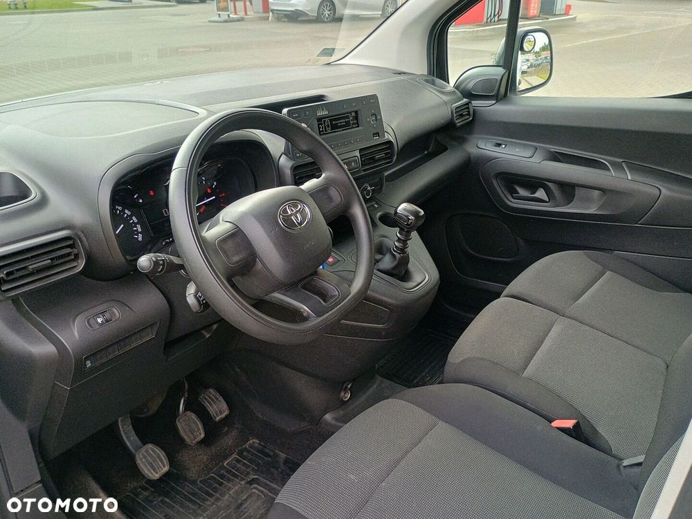 Toyota PROACE CITY - 15