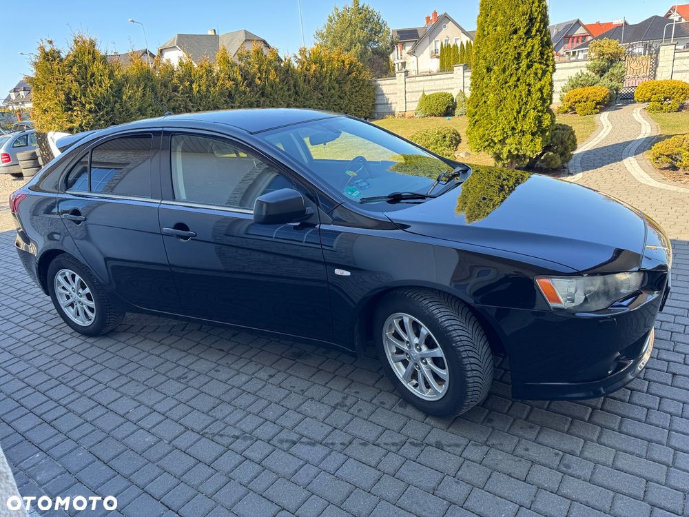 Mitsubishi Lancer 1.6 Invite - 10