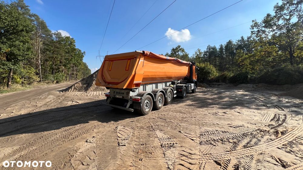 Mercedes-Benz Arocs - 6