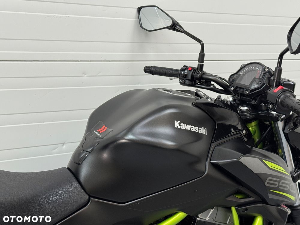 Kawasaki Z - 8