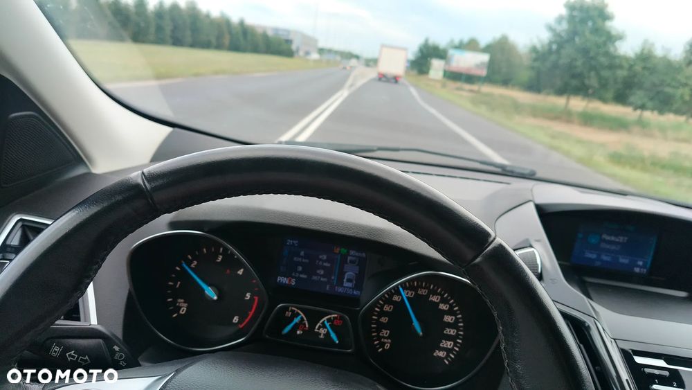 Ford Kuga 2.0 TDCi 4x4 Titanium - 10