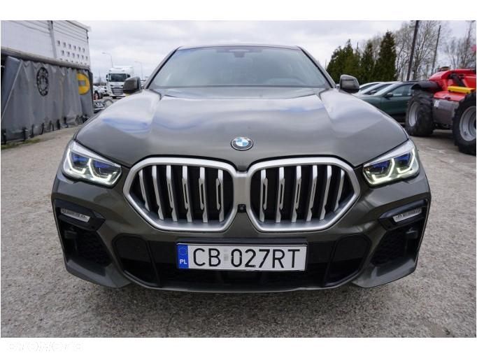 BMW X6 - 12