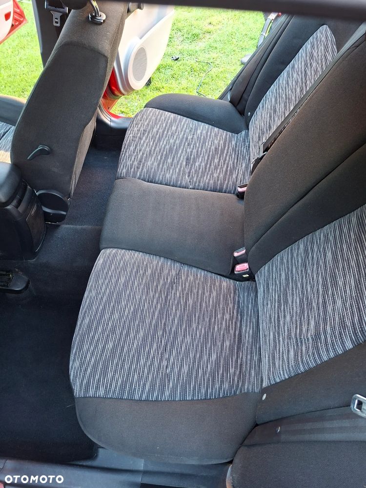 Kia Ceed - 2