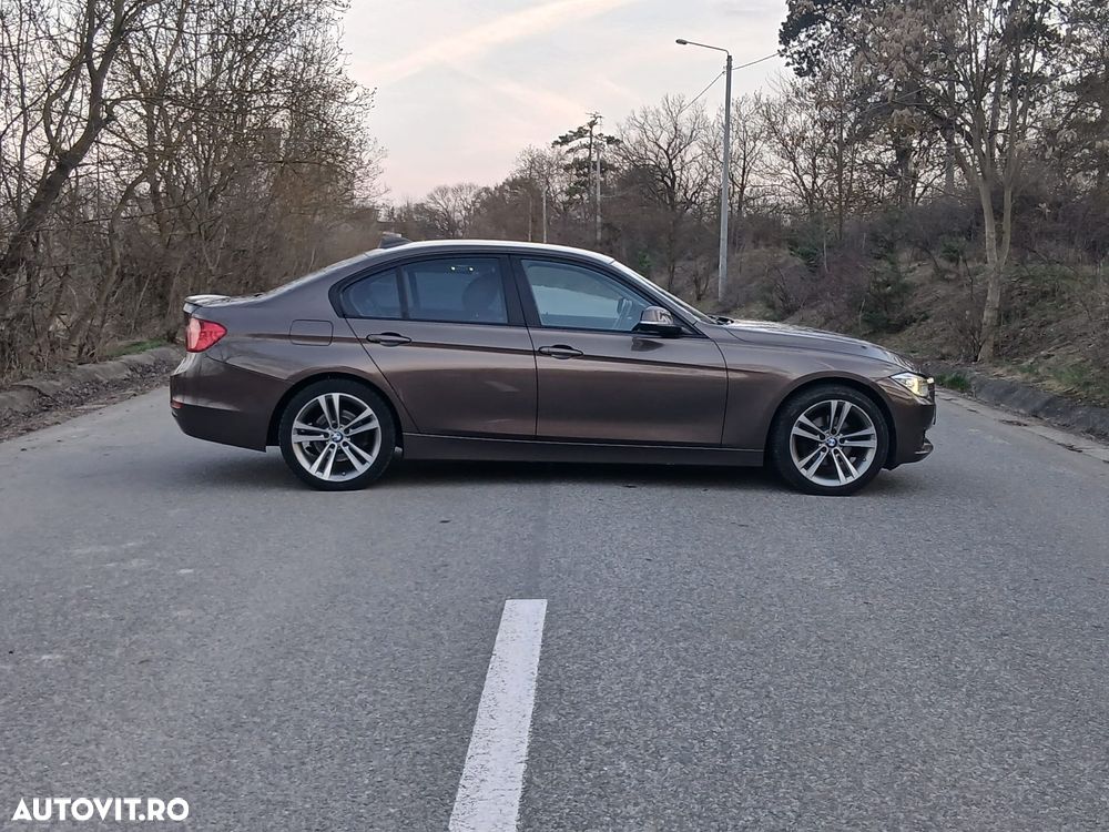 BMW Seria 3 320d - 4