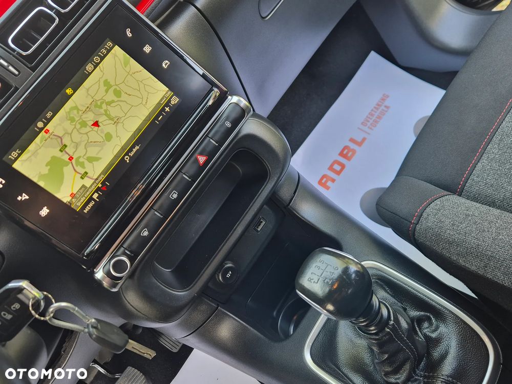 Citroën C3 Pure Tech 110 S&S SHINE - 33