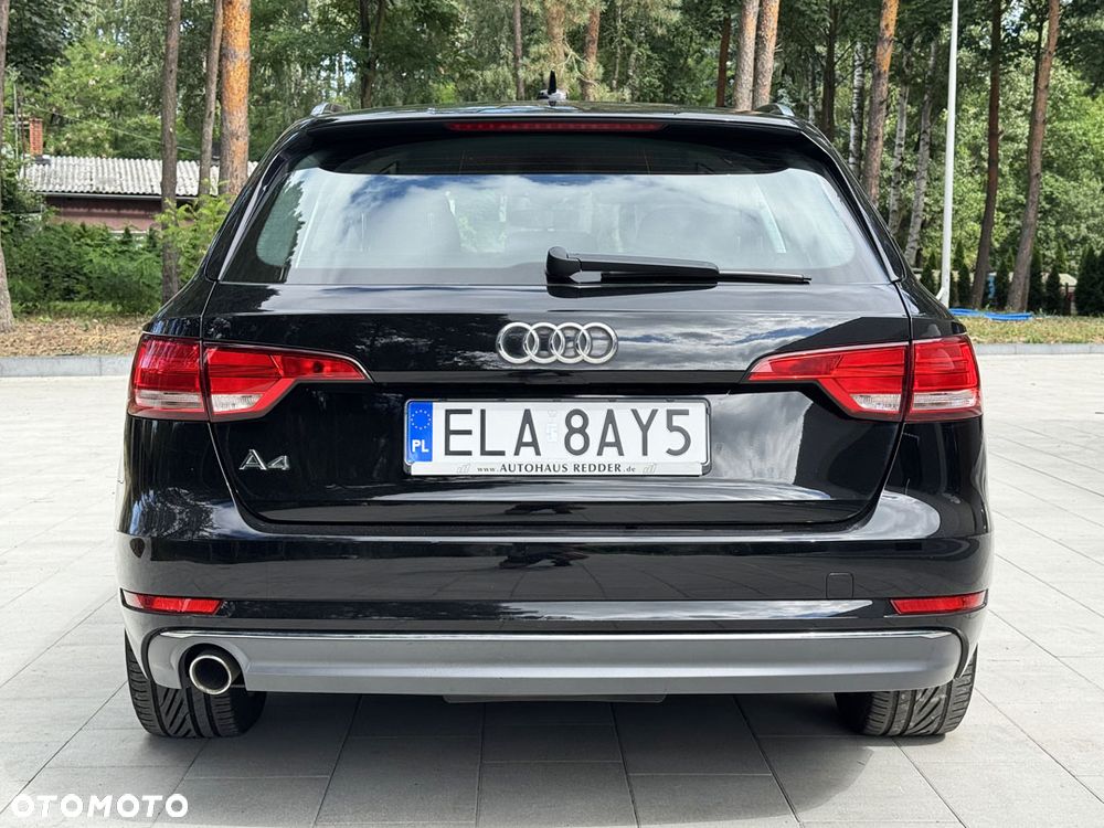 Audi A4 Avant 2.0 TDI design - 13