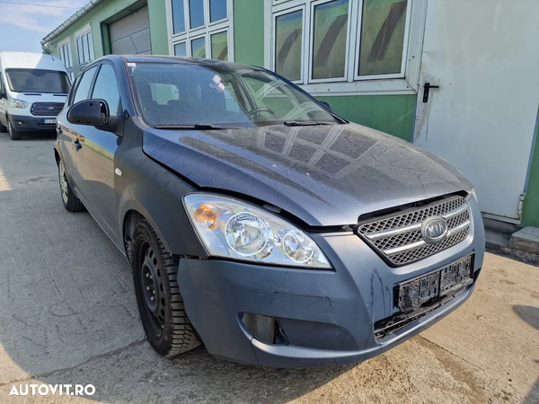 Dezmembram Kia Ceed, 1.6 CRDI, 16v, an 2010