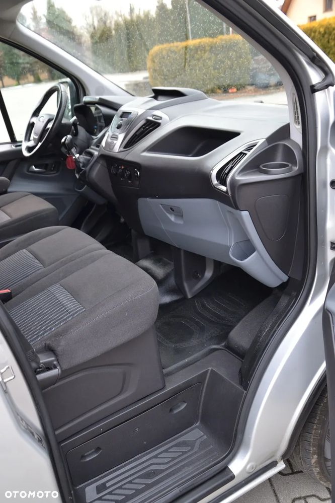 Ford Transit Custom - 33