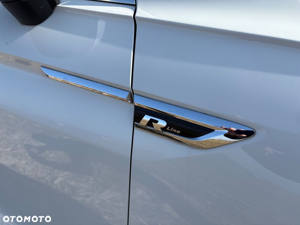 Volkswagen Tiguan - 23