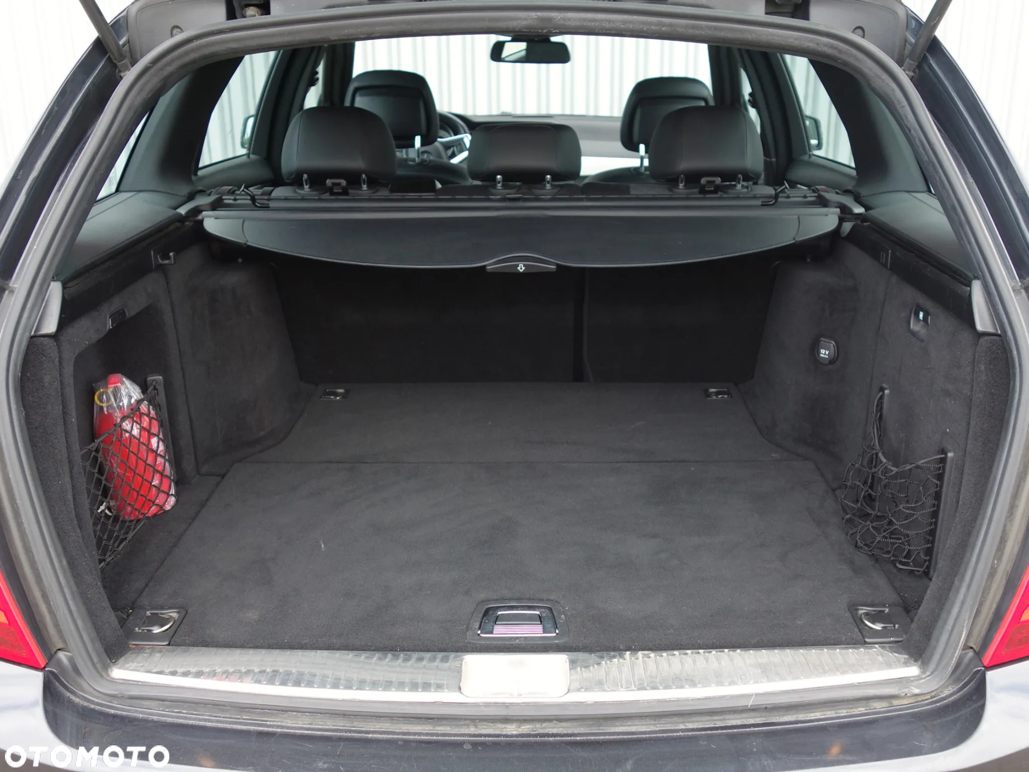 Mercedes-Benz Klasa C 250 (BlueTEC) d 4Matic T 7G-TRONIC AMG Line - 37
