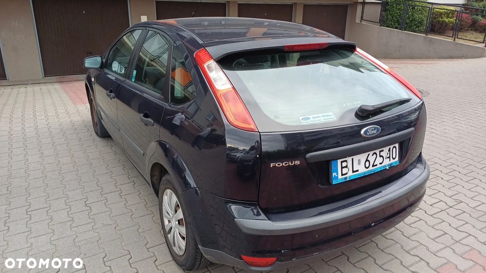Ford Focus 1.6 Ambiente - 6