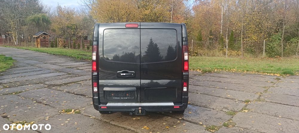 Opel Vivaro Trafic nv300 klimatyzacja L1H1 2014 r Vito master tempomat ładny - 4