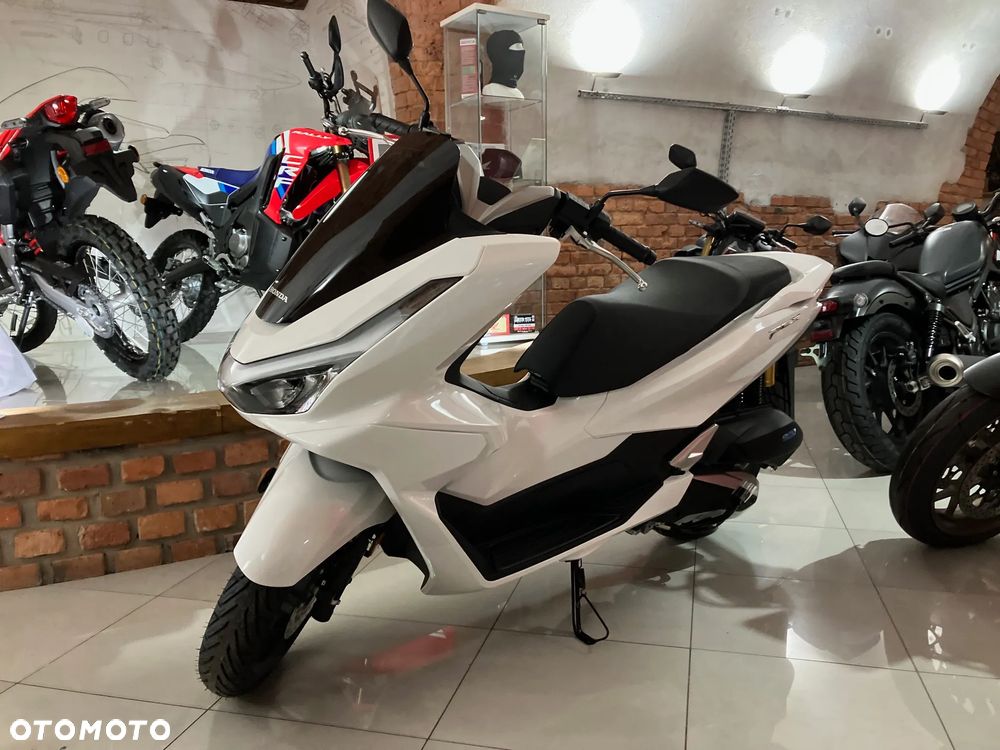 Honda PCX - 1