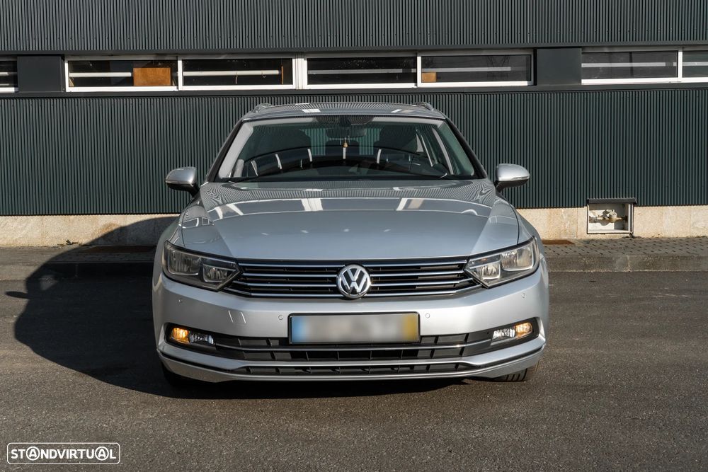 VW Passat Variant 1.6 TDI SCR DSG Business - 2