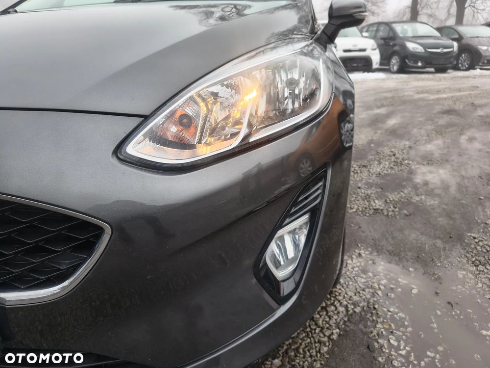 Ford Fiesta 1.1 S&S TITANIUM - 11