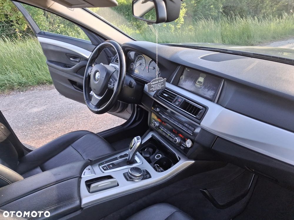 BMW Seria 5 520d Edition Fleet - 11