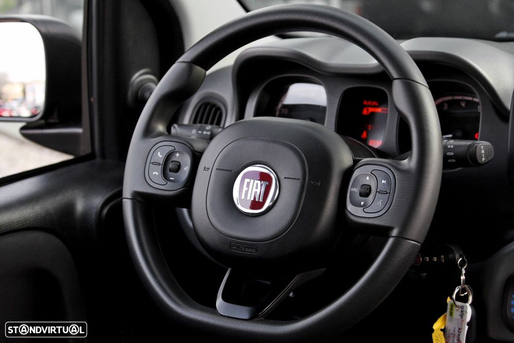 Fiat Panda 1.0 Hybrid City Cross - 23