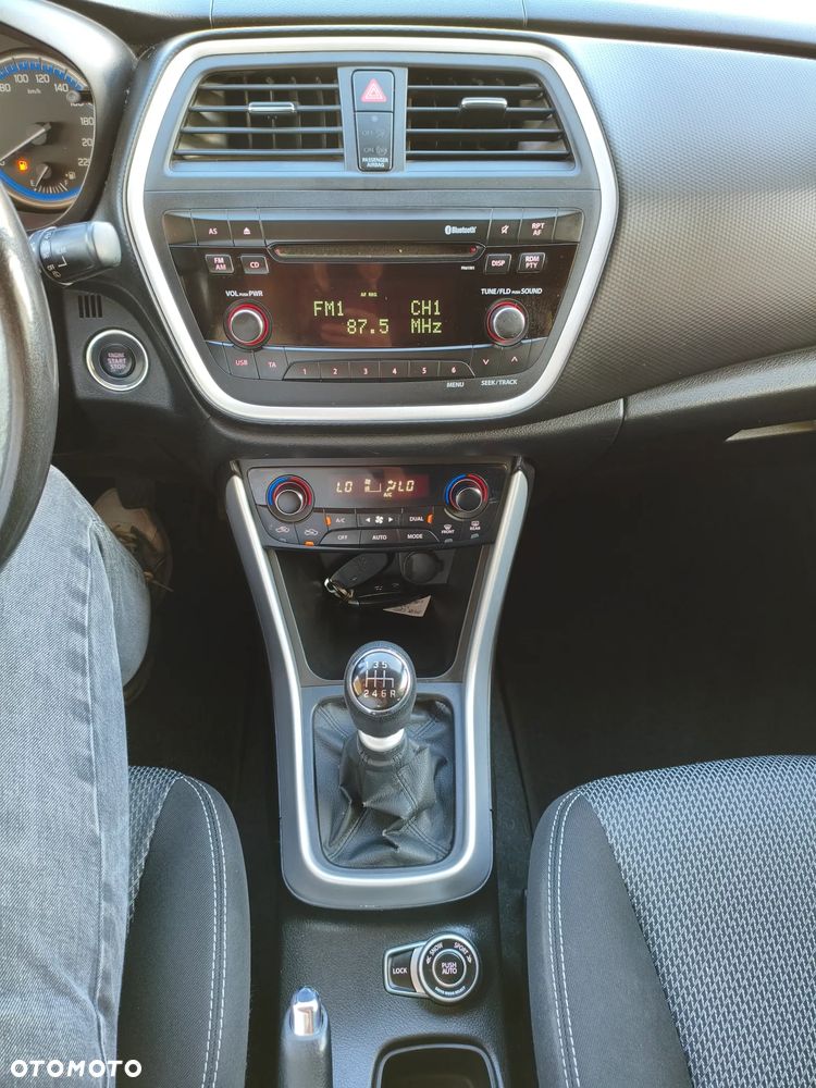 Suzuki SX4 S-Cross 2013