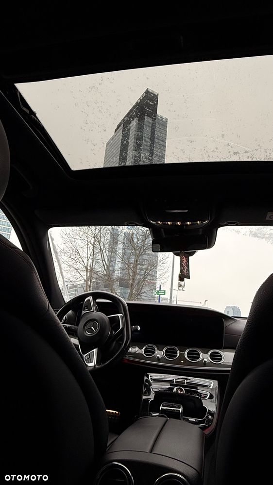 Mercedes-Benz Klasa E - 14