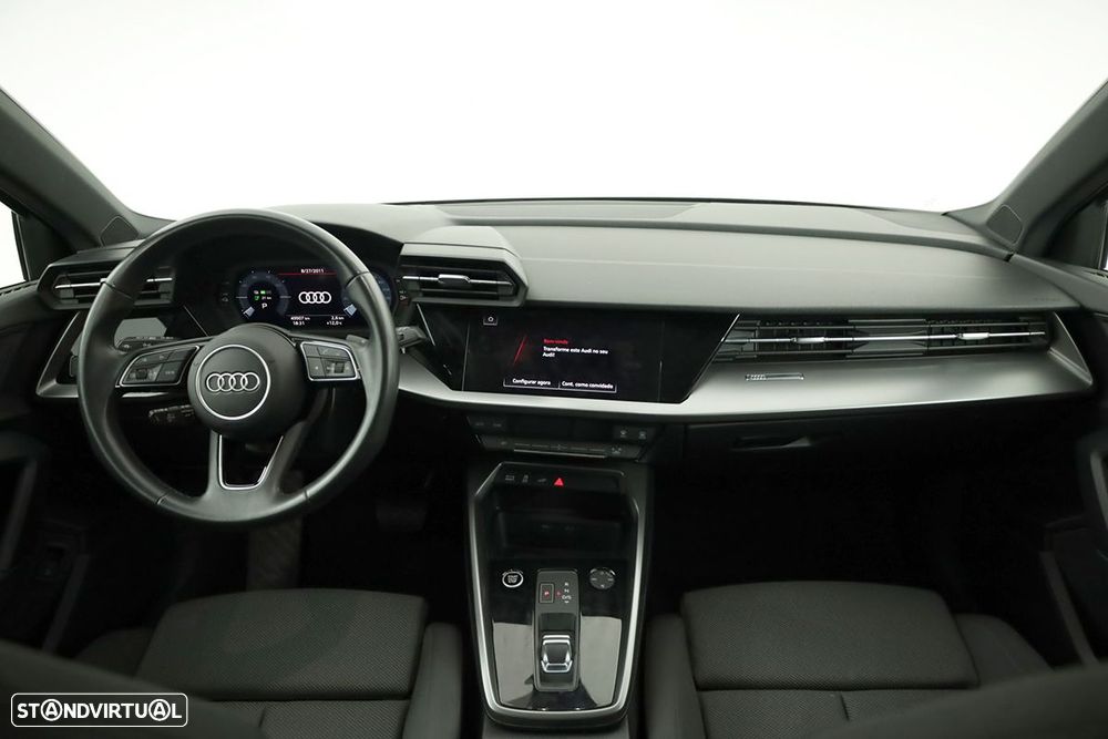 Audi A3 Sportback 45 TFSIe S line - 8