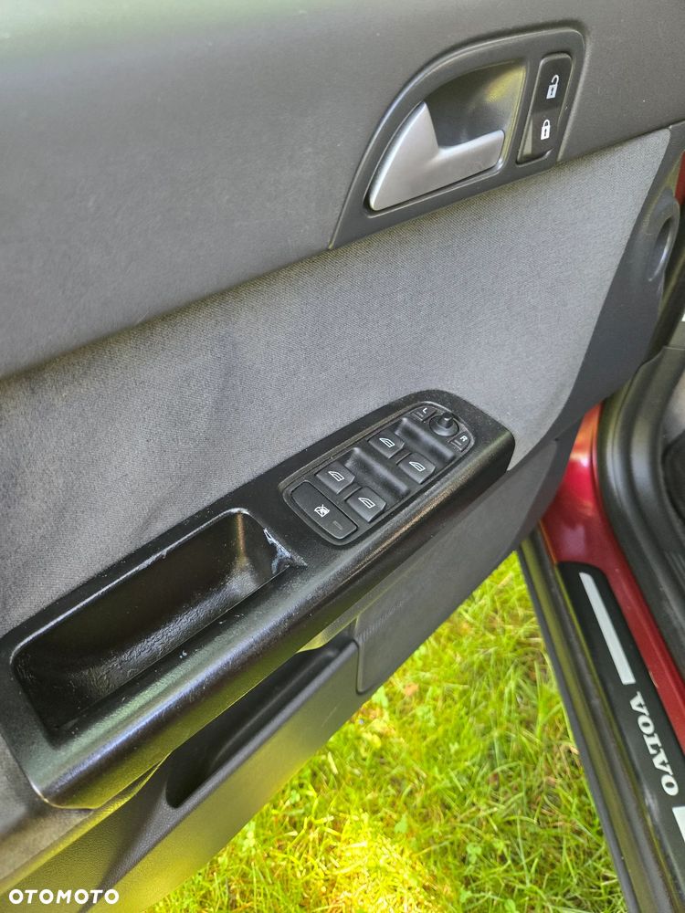 Volvo V50 - 9