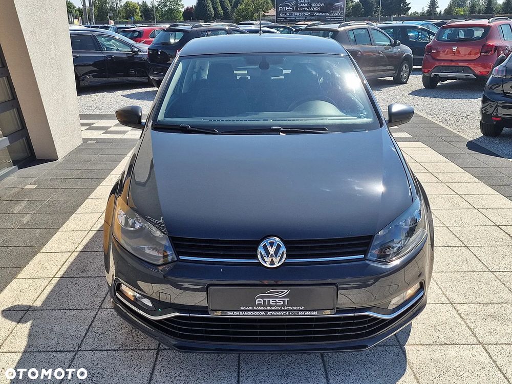 Volkswagen Polo - 2